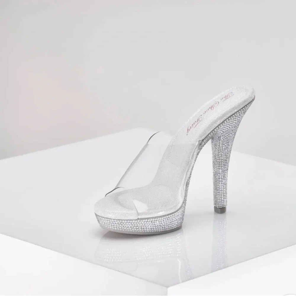 ICONIC OLYMPIAN MULE & Accessories! - Picture 3 of 13